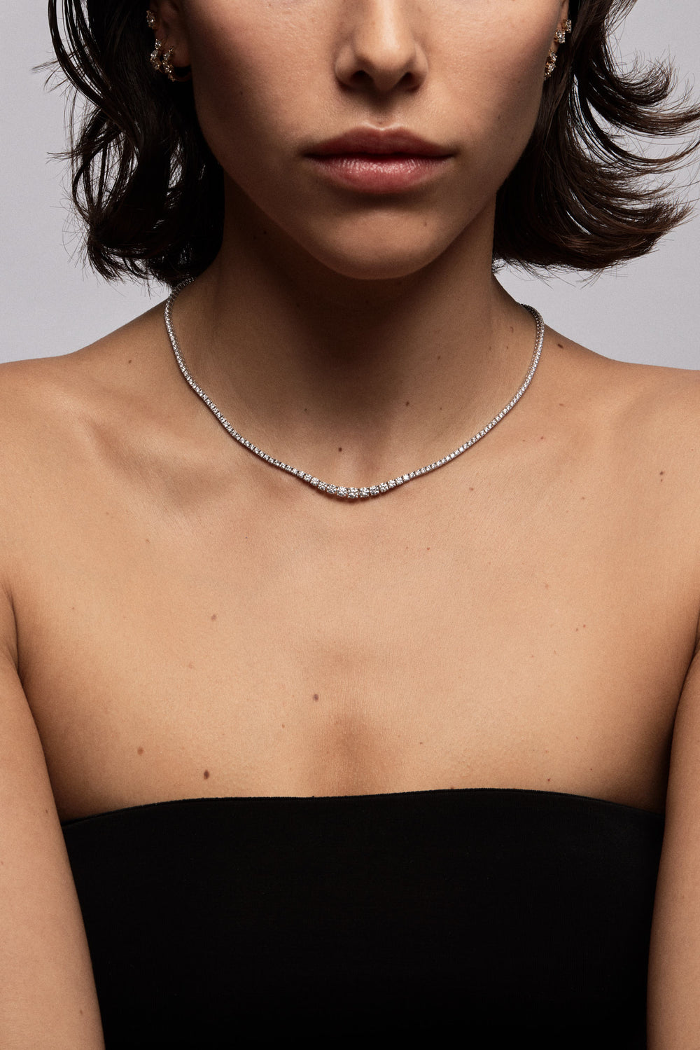 Small Graduating Tennis Necklace | 18K White Gold