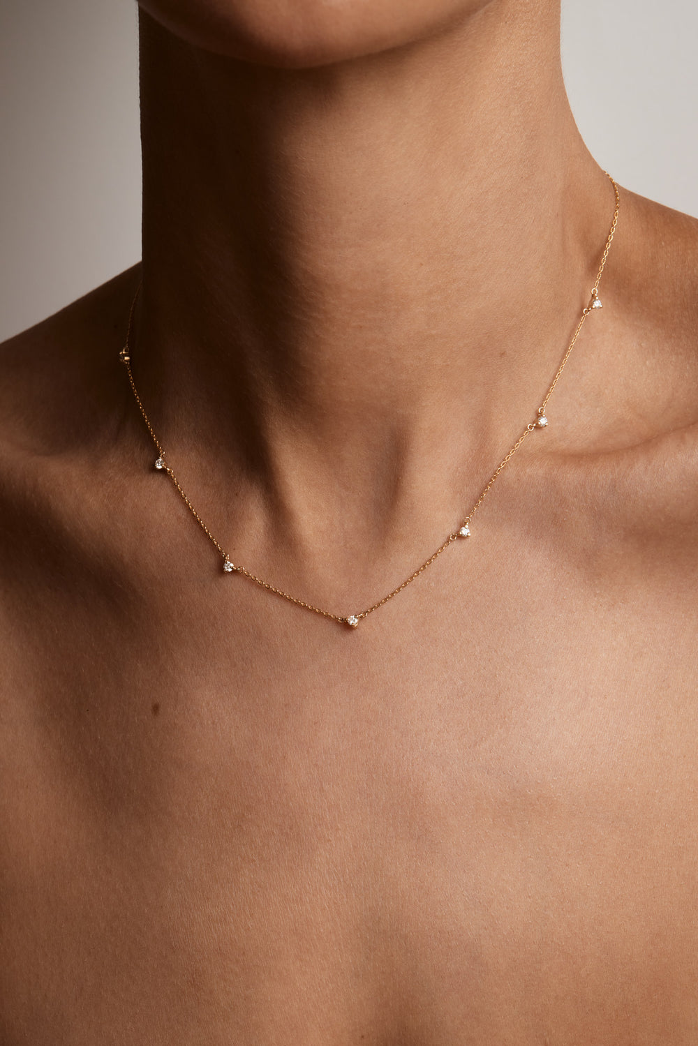 7 Round Diamond Necklace | Yellow Gold| Natasha Schweitzer