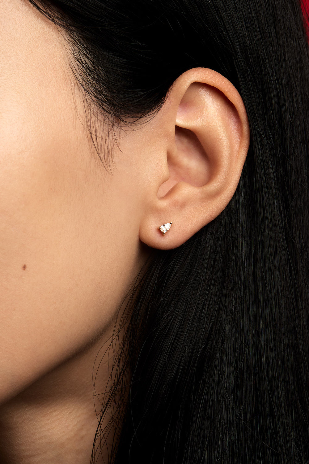 Pear Diamond Stud Earrings | 18K Yellow Gold