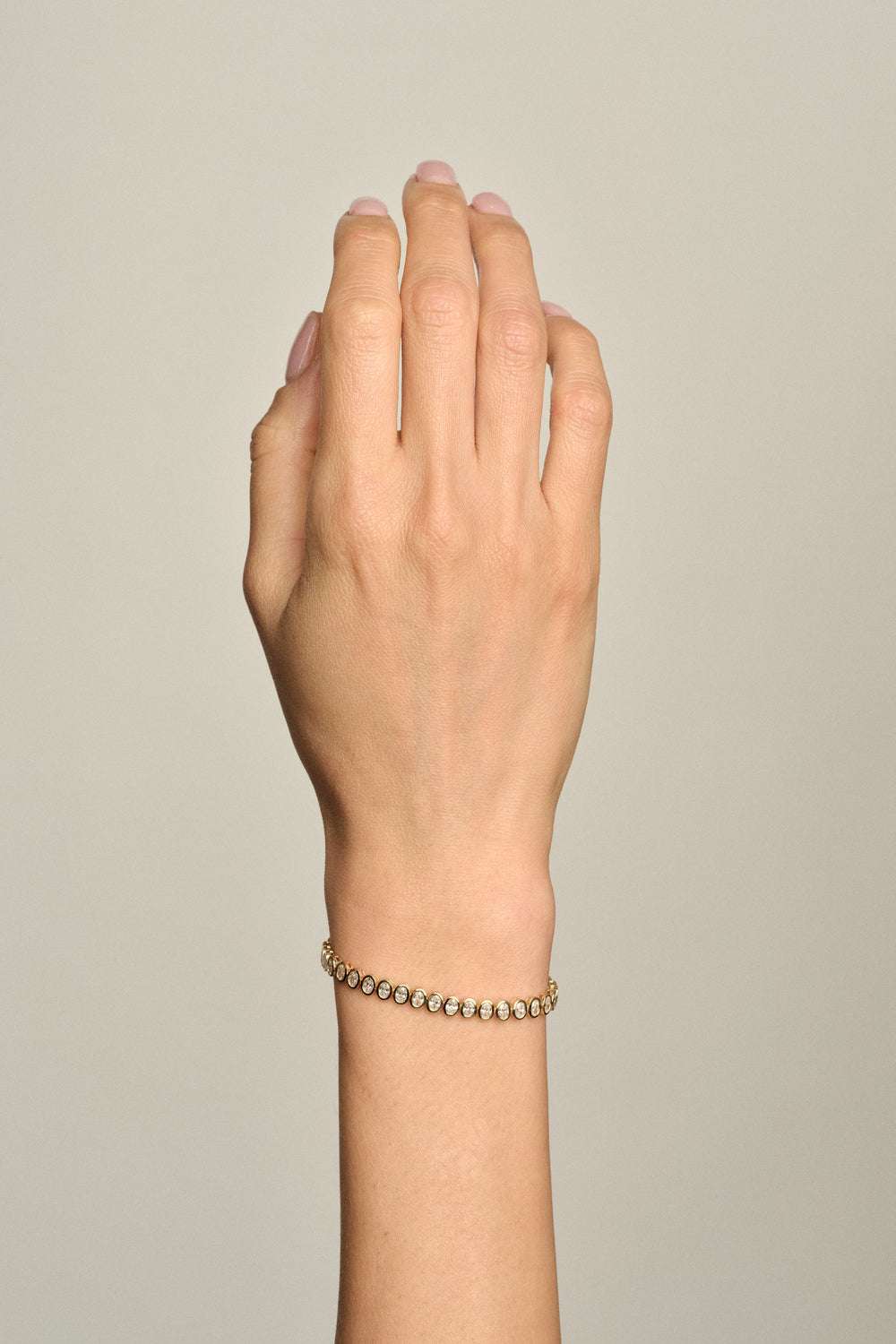 Oval Bezel Diamond Tennis Bracelet | 18K Yellow Gold