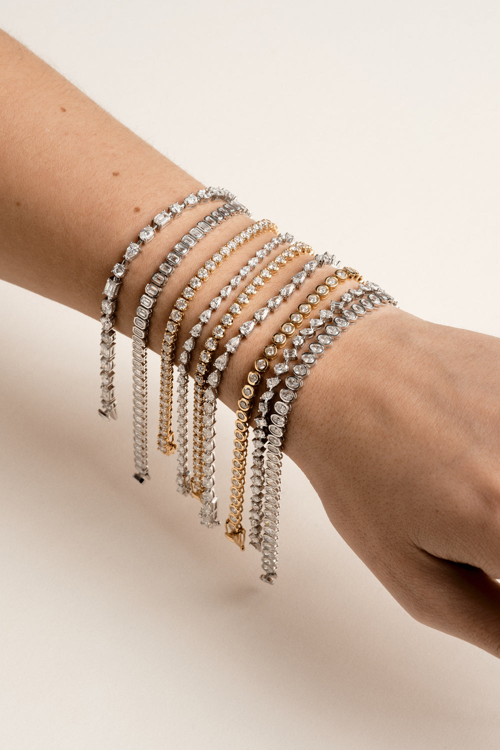 Round Bezel Diamond Tennis Bracelet | 18K White Gold| Natasha Schweitzer