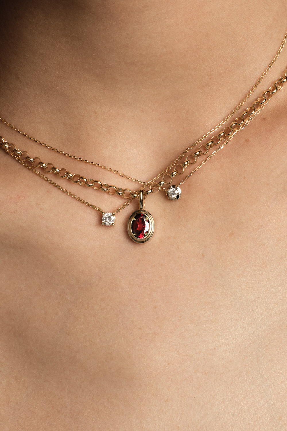 Roma Oval Gemstone Pendant | Yellow Gold