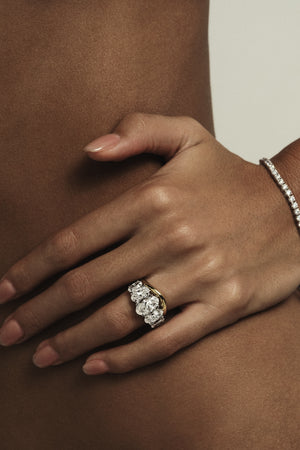 Oval Five Diamond Ring | Comfort Band | Natasha Schweitzer