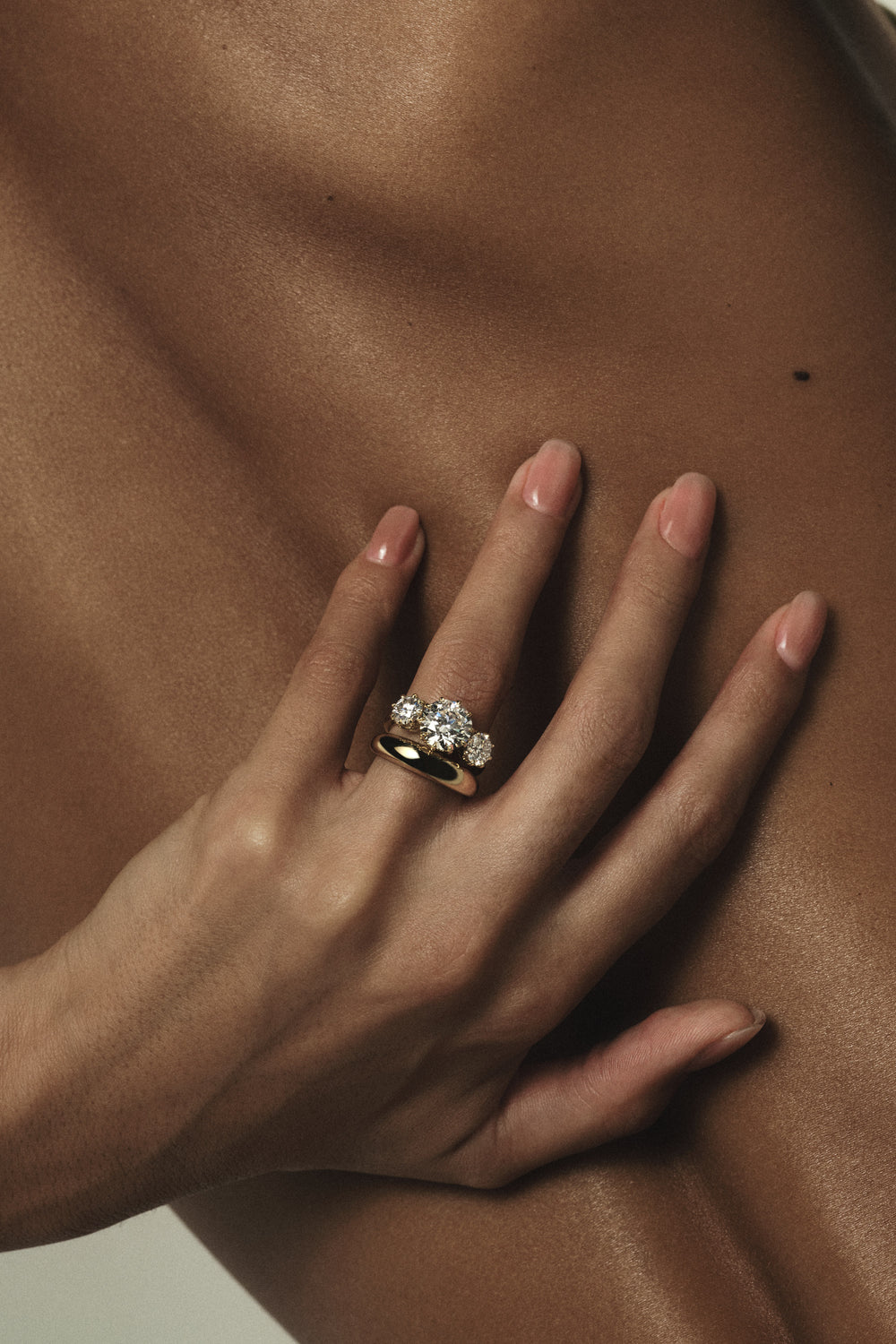 Antique Trilogy Round Diamond Ring | Traditional Band