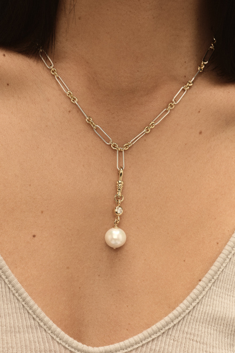 Pearl Diamond Duet Pendant | White Gold| Natasha Schweitzer