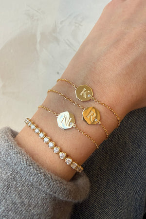 Letter Bracelet | 9K Yellow Gold | Natasha Schweitzer