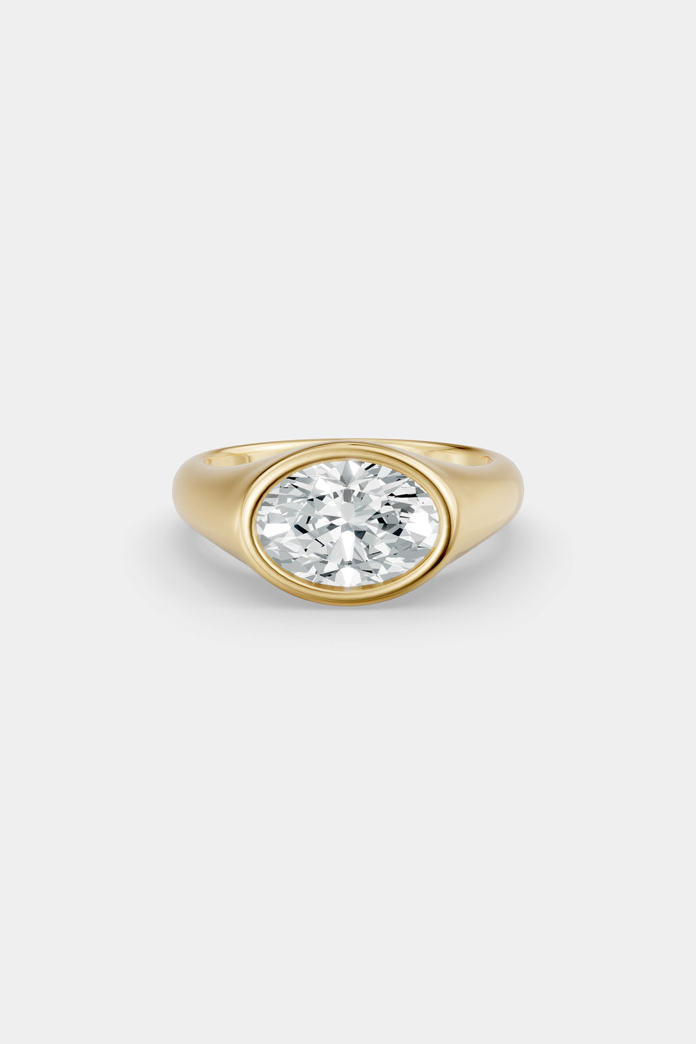 Insignia Oval Diamond Ring | 18K Yellow Gold
