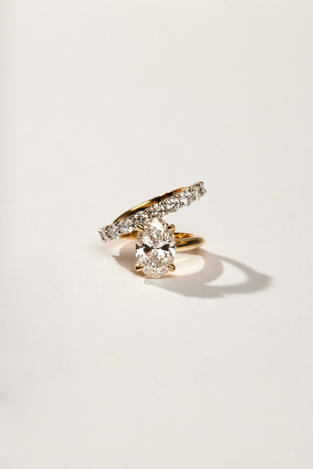 Natasha Oval Diamond Wrap Ring | 18K Gold| Natasha Schweitzer