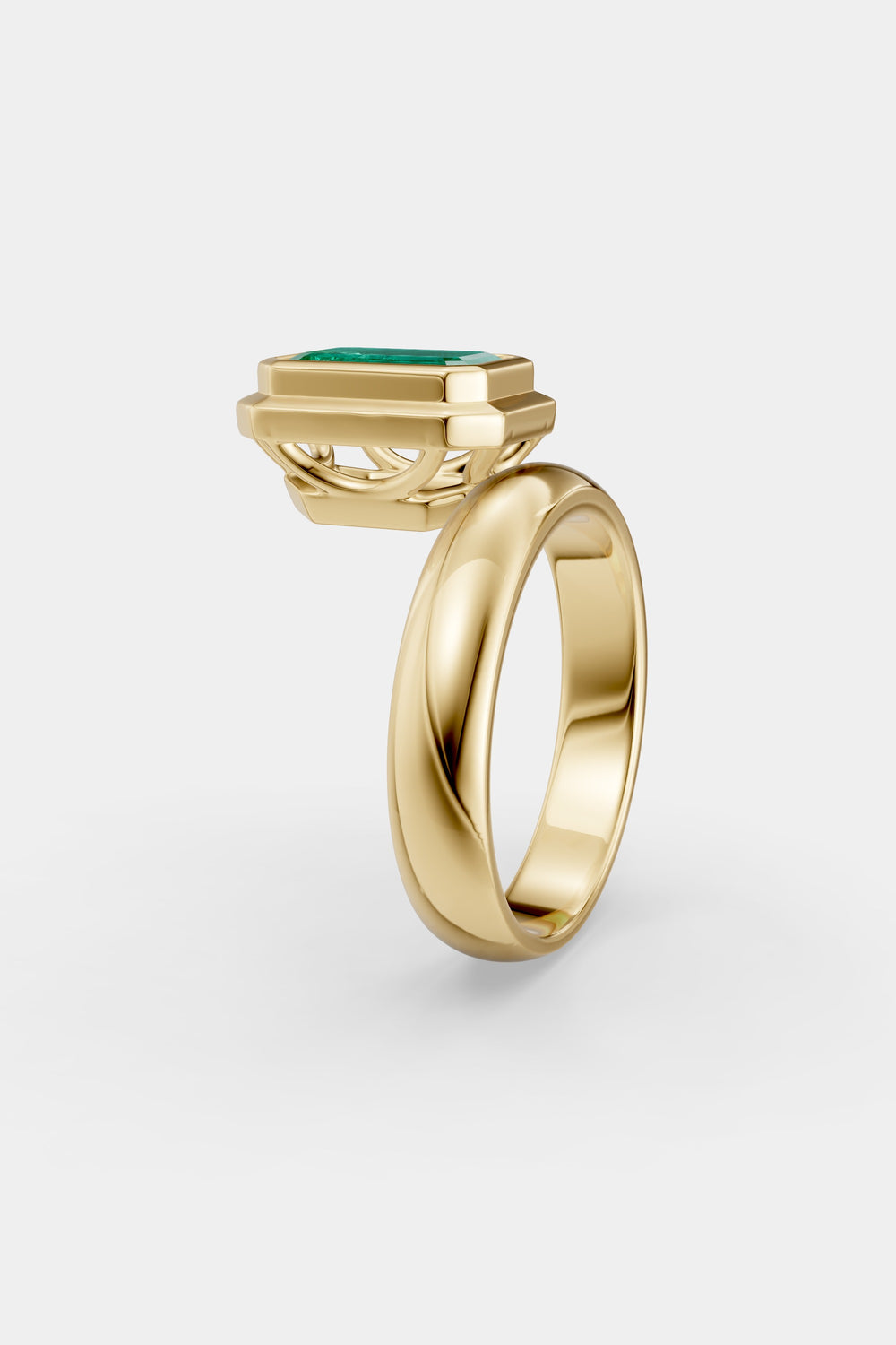 Emerald Bezel Ring | 18K Gold| Natasha Schweitzer