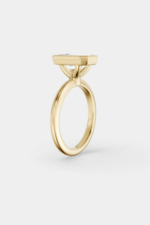 Emerald Diamond Bezel Ring | 18K Gold | Natasha Schweitzer