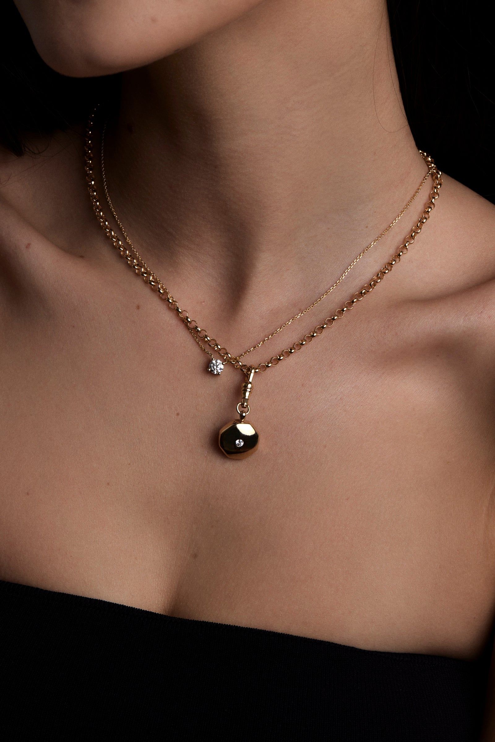 Round Diamond Necklace | 18K Gold| Natasha Schweitzer
