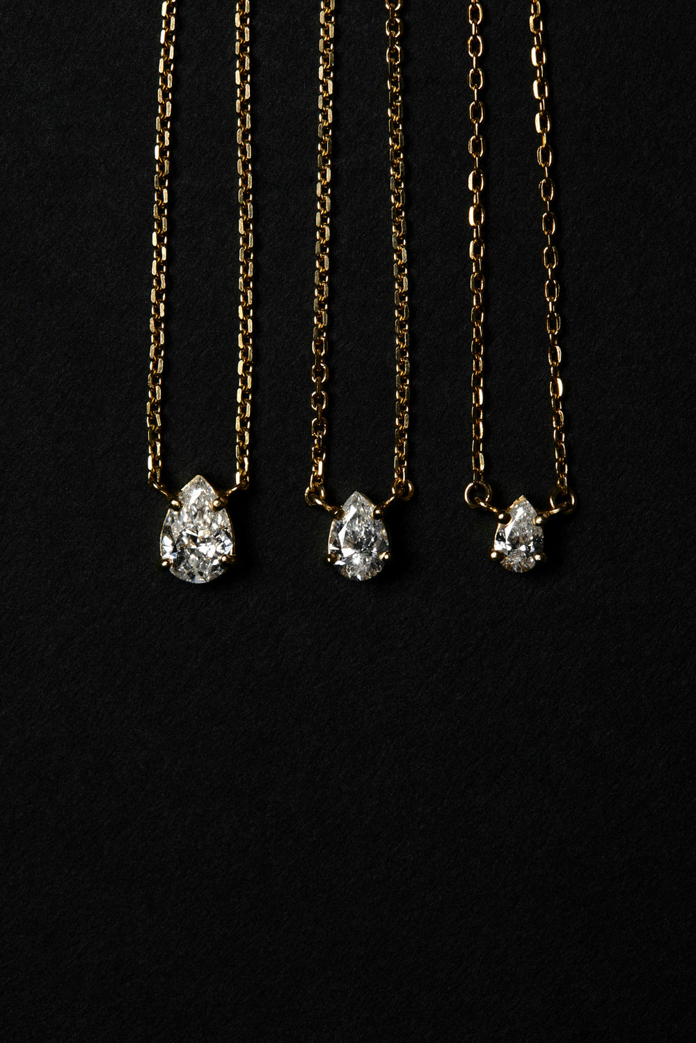 Pear Diamond Necklace | 18K Gold| Natasha Schweitzer