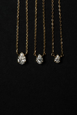 Pear Diamond Necklace | 18K Gold | Natasha Schweitzer