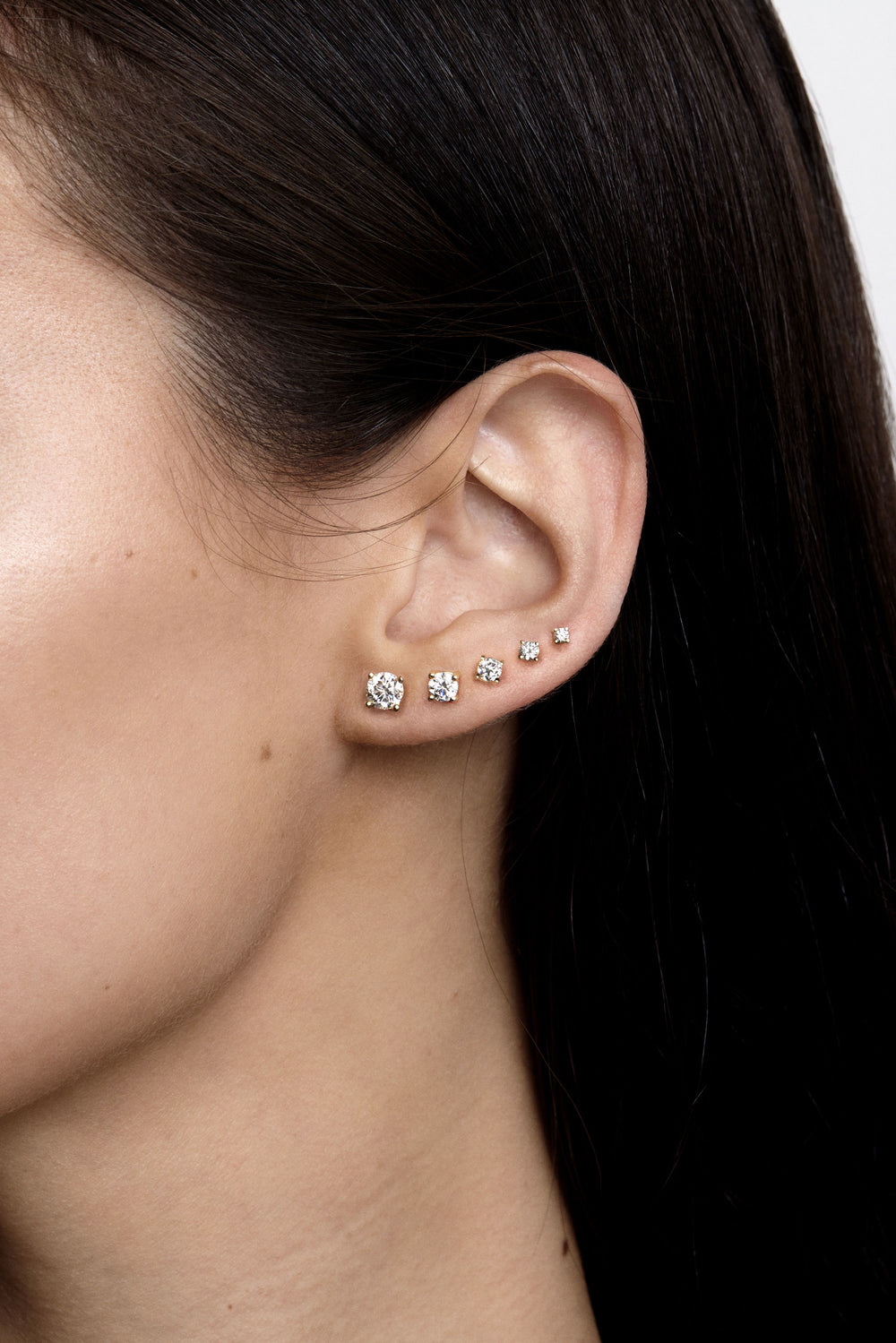 Round Diamond Studs | 18K Yellow Gold| Natasha Schweitzer
