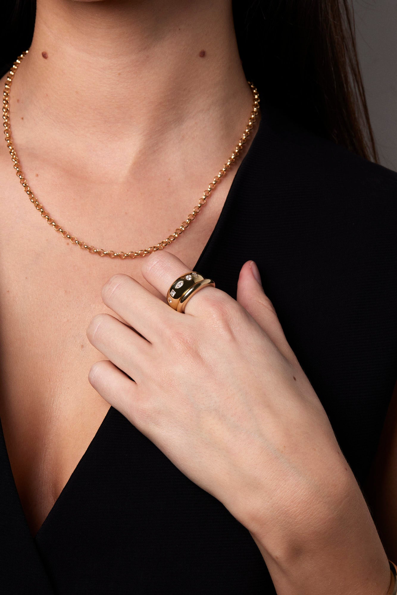 Small Chateau Necklace | 9K Yellow Gold| Natasha Schweitzer