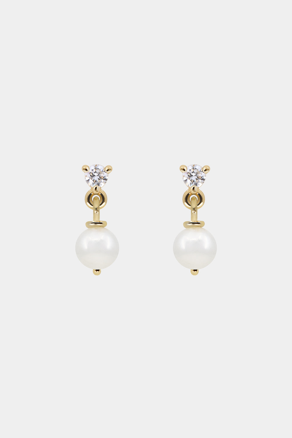 Ilona Round Diamond And Pearl Studs | 9K Yellow Gold