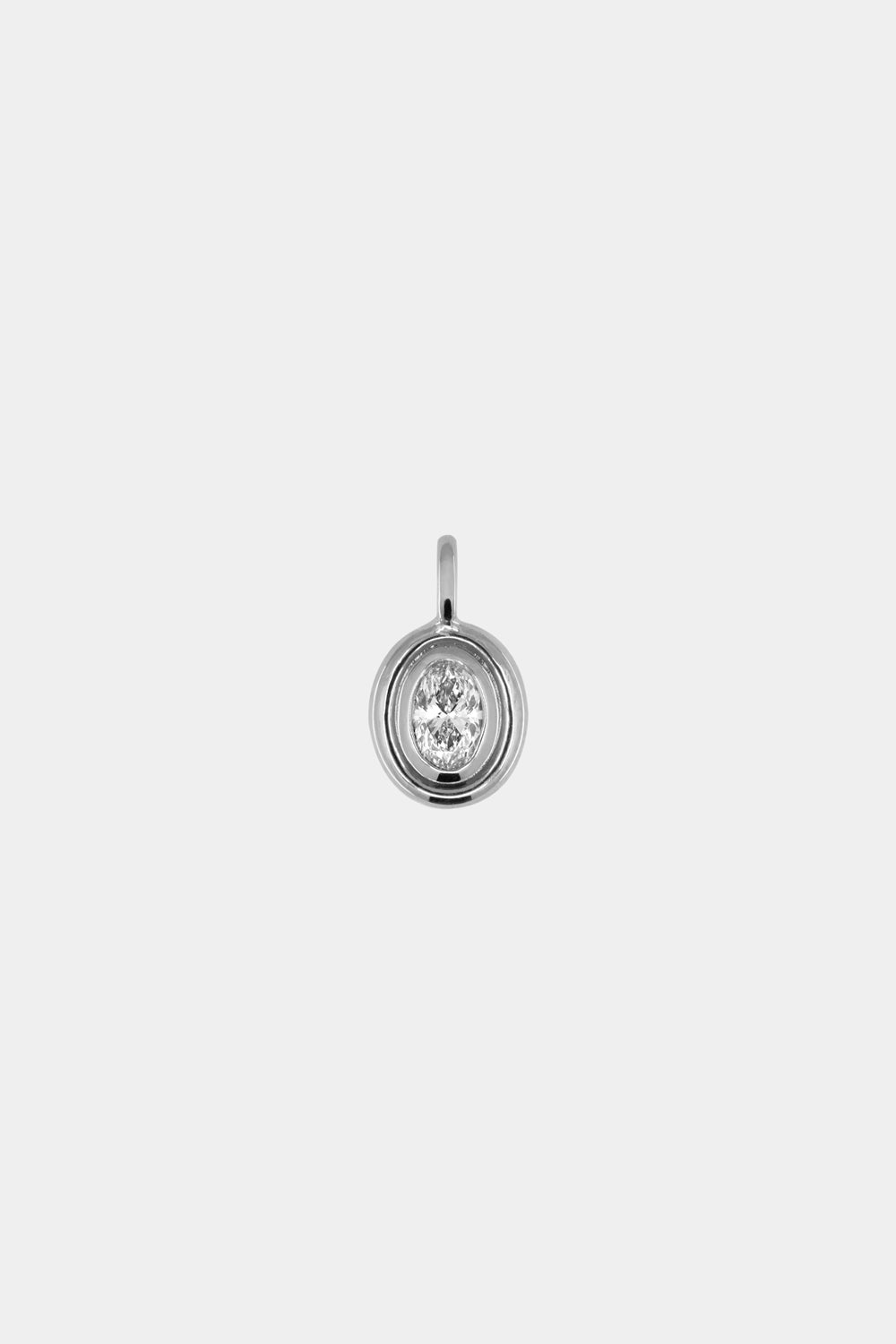 Oval Diamond Bezel Pendant | 18K White Gold