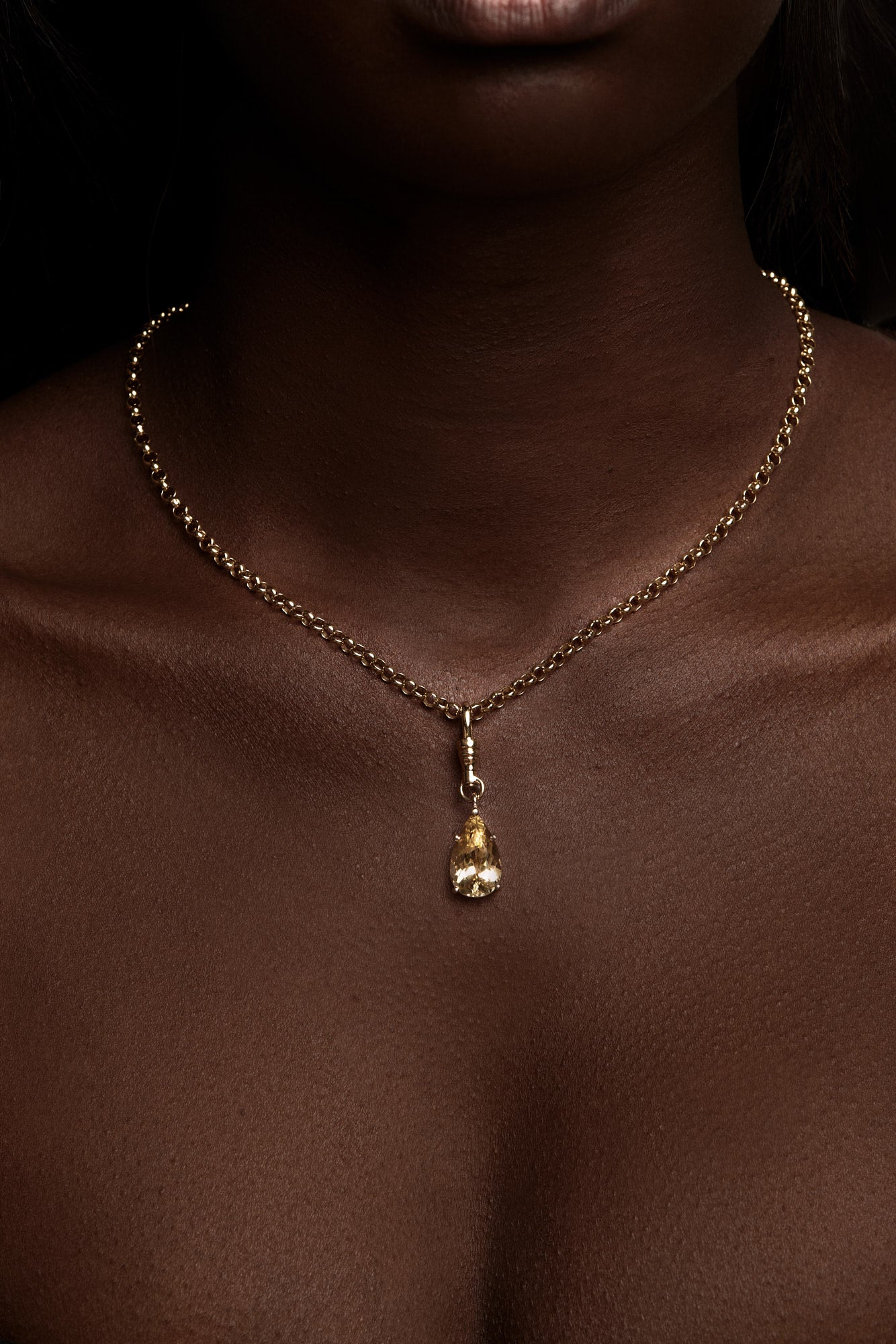 Small Chateau Necklace | 9K Yellow Gold| Natasha Schweitzer
