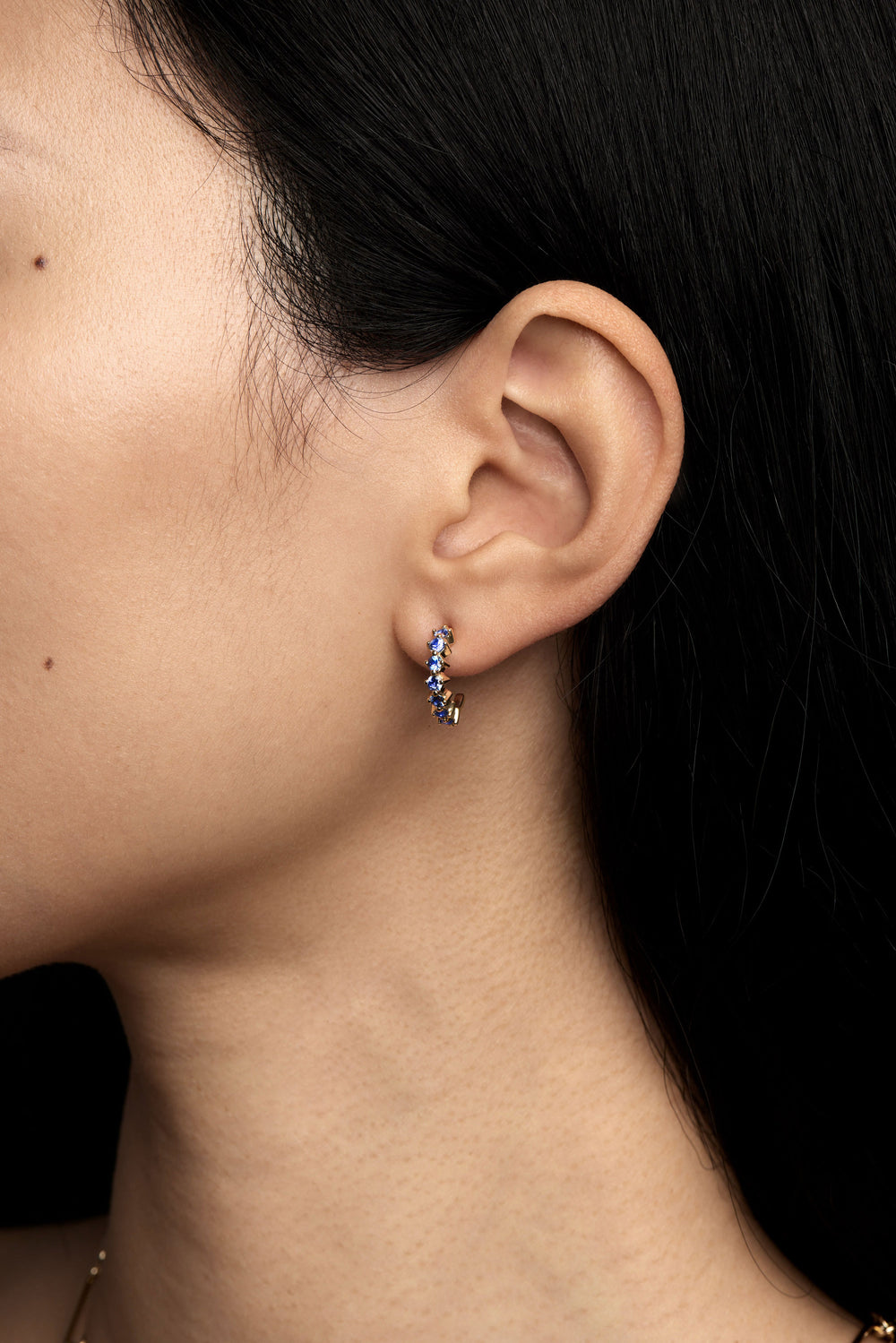 Mini Buttercup Sapphire Hoops | 9K White Gold| Natasha Schweitzer