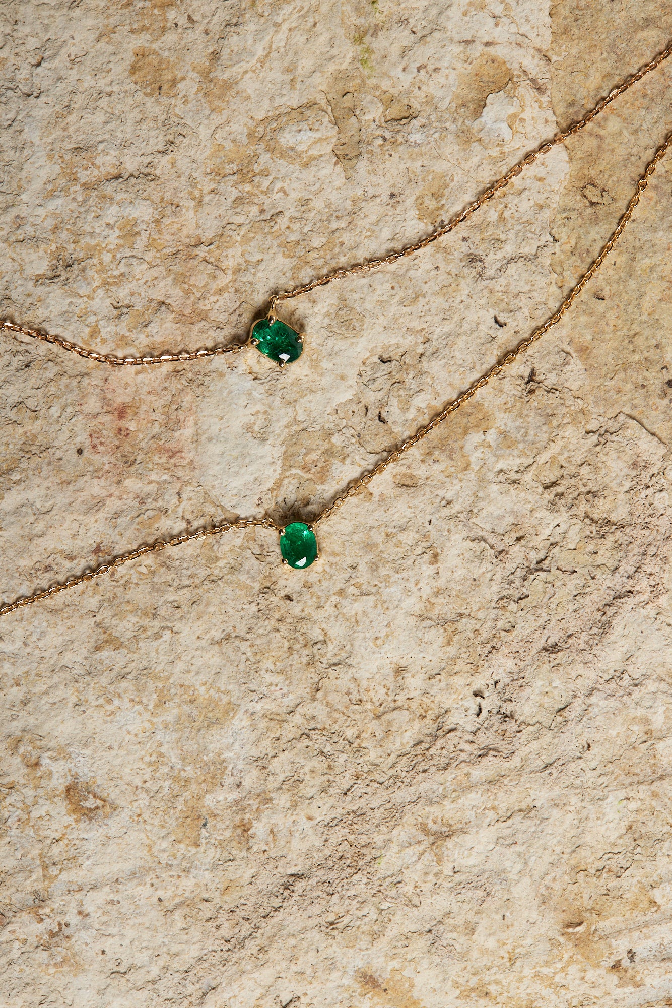 Oval Emerald Necklace | 18K Gold| Natasha Schweitzer