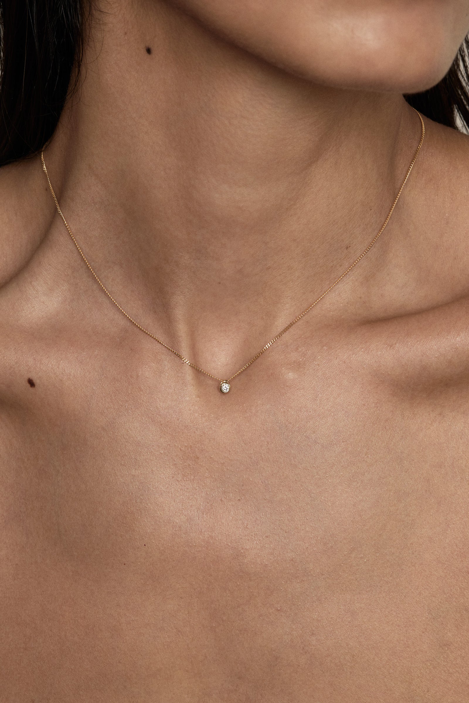 Mini Round Diamond Necklace | Gold| Natasha Schweitzer