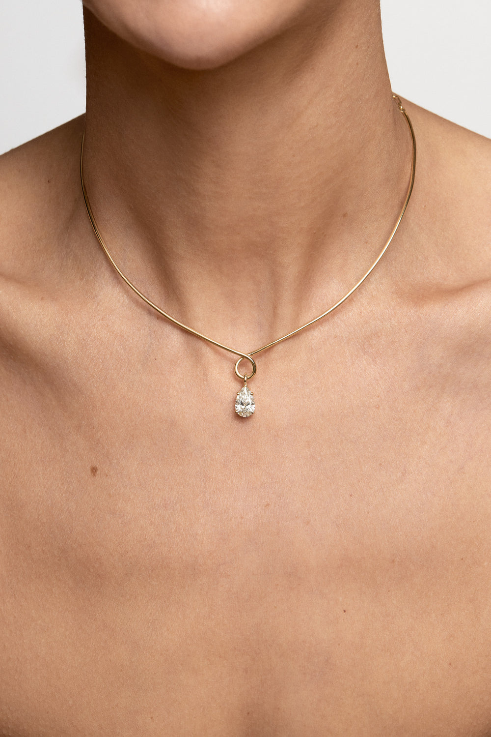 Omega Loop Necklace with Diamond | 18K Yellow Gold| Natasha Schweitzer