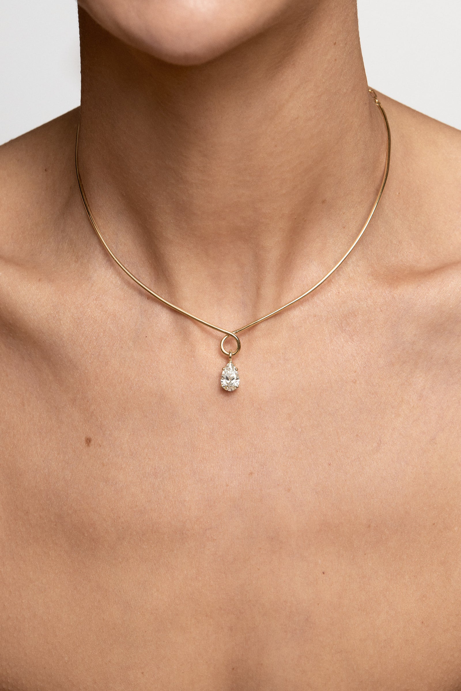 Omega Loop Necklace with Diamond | 18K Yellow Gold| Natasha Schweitzer