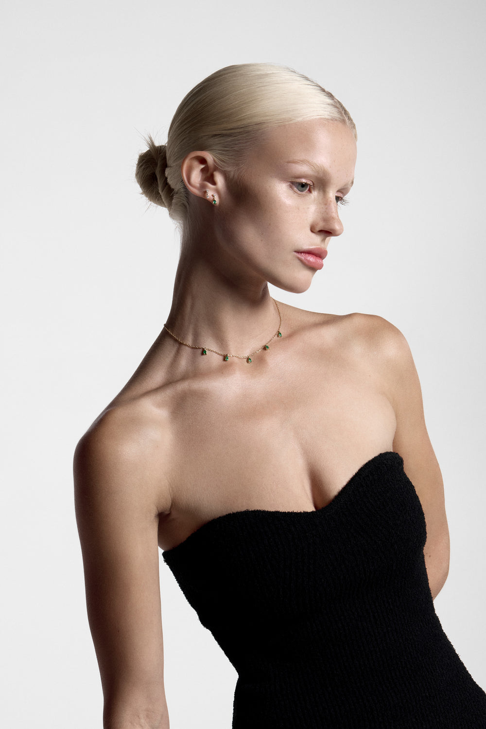 Ilona Pear Emerald Necklace | 18K White Gold