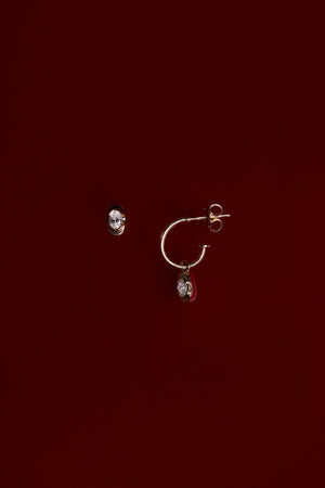 Mini Oval Diamond Studs | 18K Yellow Gold | Natasha Schweitzer