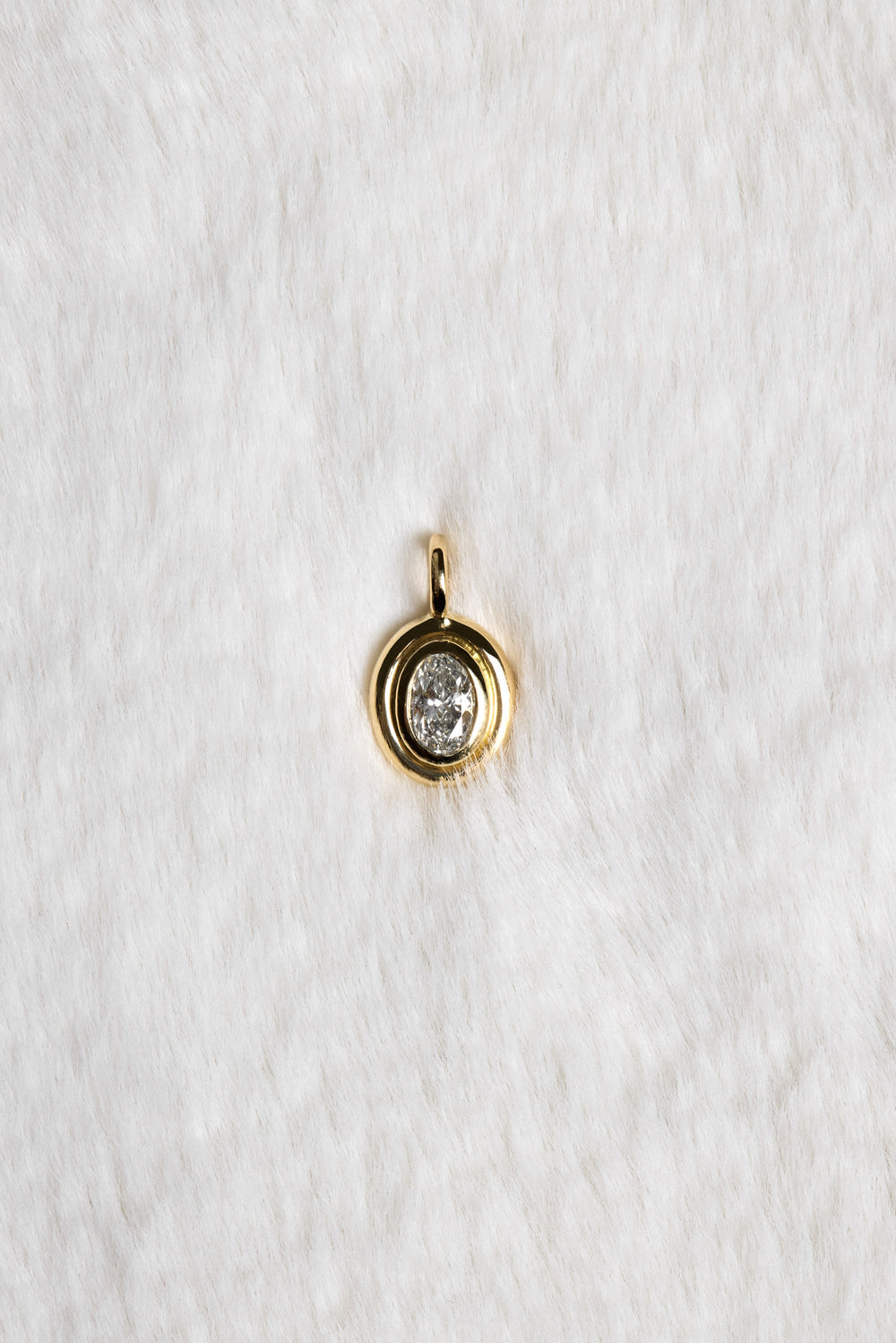 Oval Diamond Bezel Attachment | 18K White Gold| Natasha Schweitzer