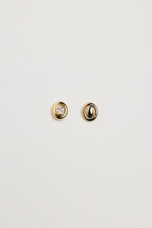 Oval Bezel Studs | 9K Yellow Gold | Natasha Schweitzer