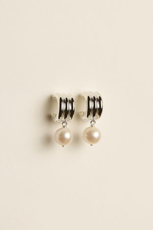 Triple Orielle Hoops with Pearl | Silver | Natasha Schweitzer