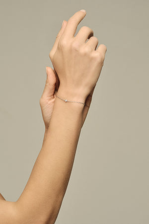 Mini Round Diamond Bracelet | 9K White Gold | Natasha Schweitzer