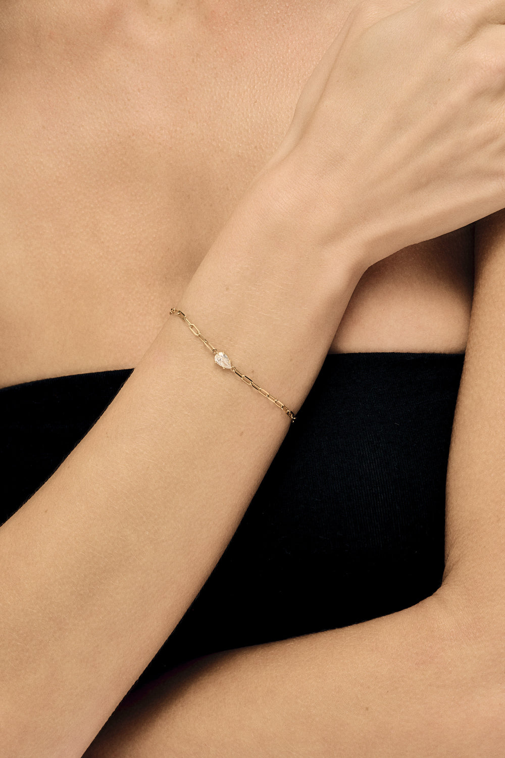 Mina Pear Diamond Bracelet | Yellow Gold