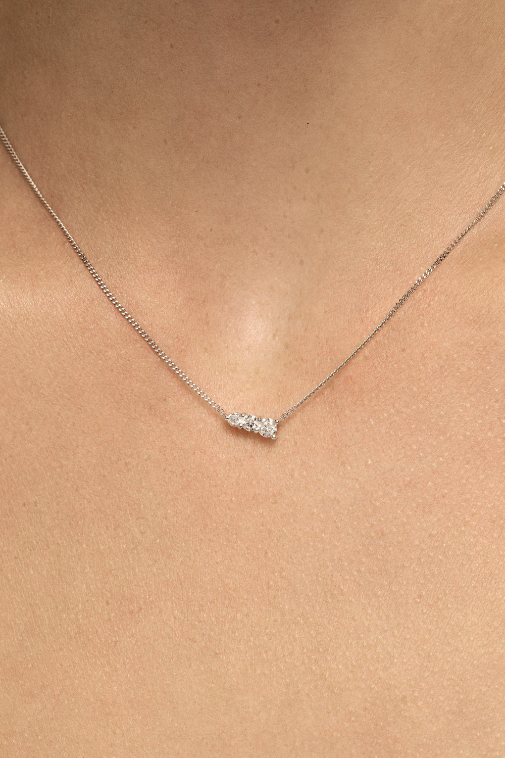 Aurora Necklace | 18K White Gold
