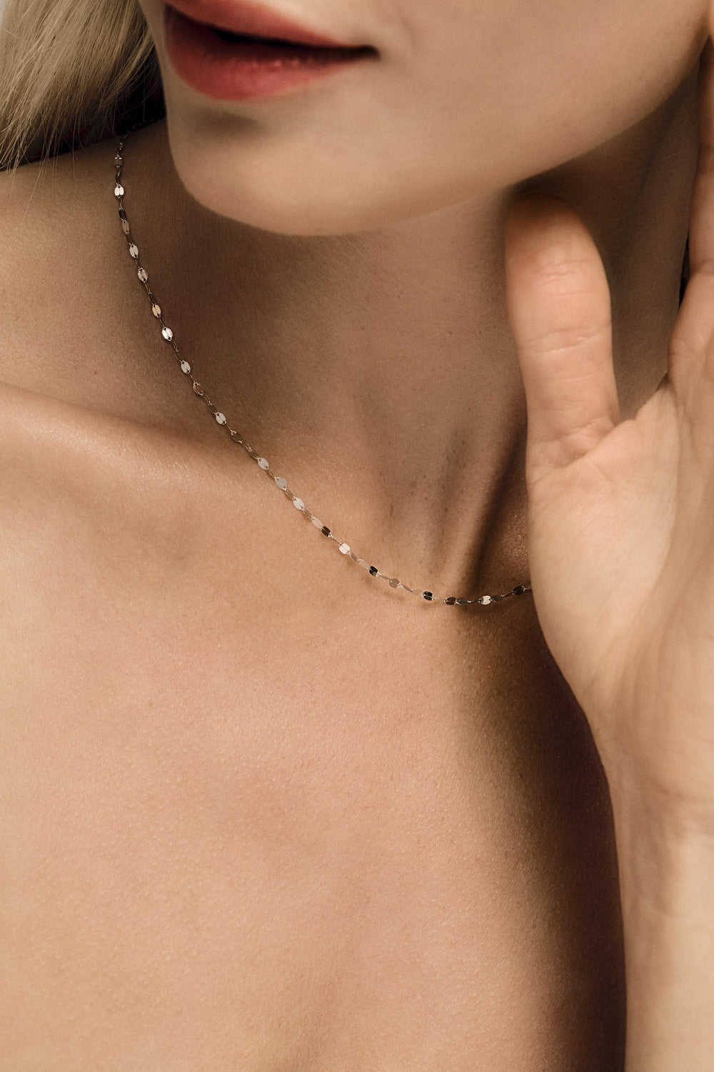 Harper Necklace | 9K White Gold