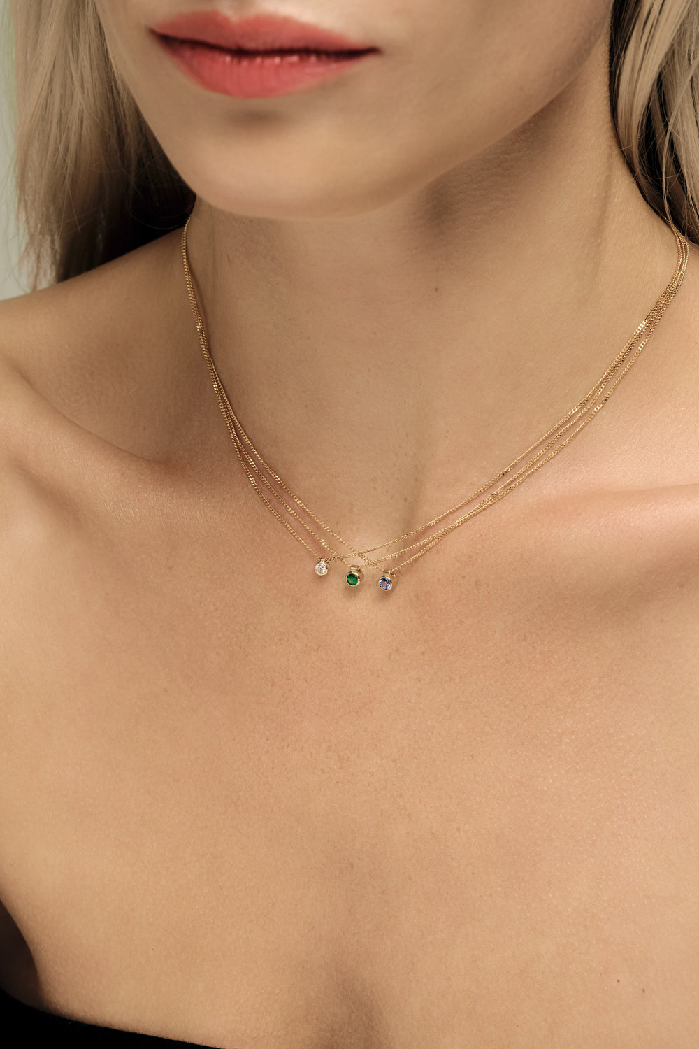 Mini Round Diamond Necklace | Gold| Natasha Schweitzer