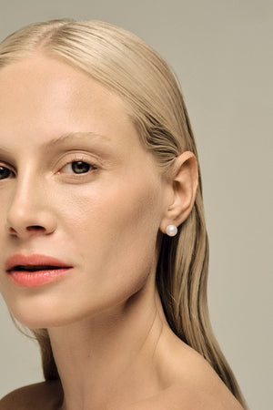 Pearl Studs | Silver | Natasha Schweitzer