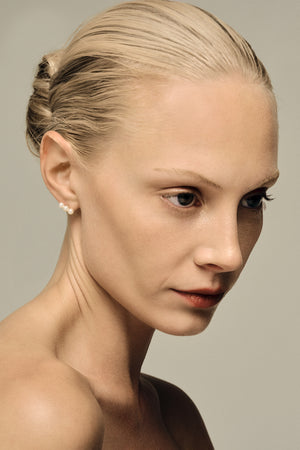 Sarah 3 Pearl Studs | 9K Yellow Gold | Natasha Schweitzer