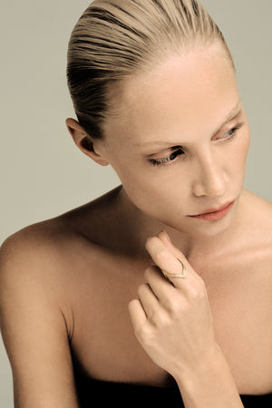 En Pointe Diamond Ring | Yellow Gold | Natasha Schweitzer