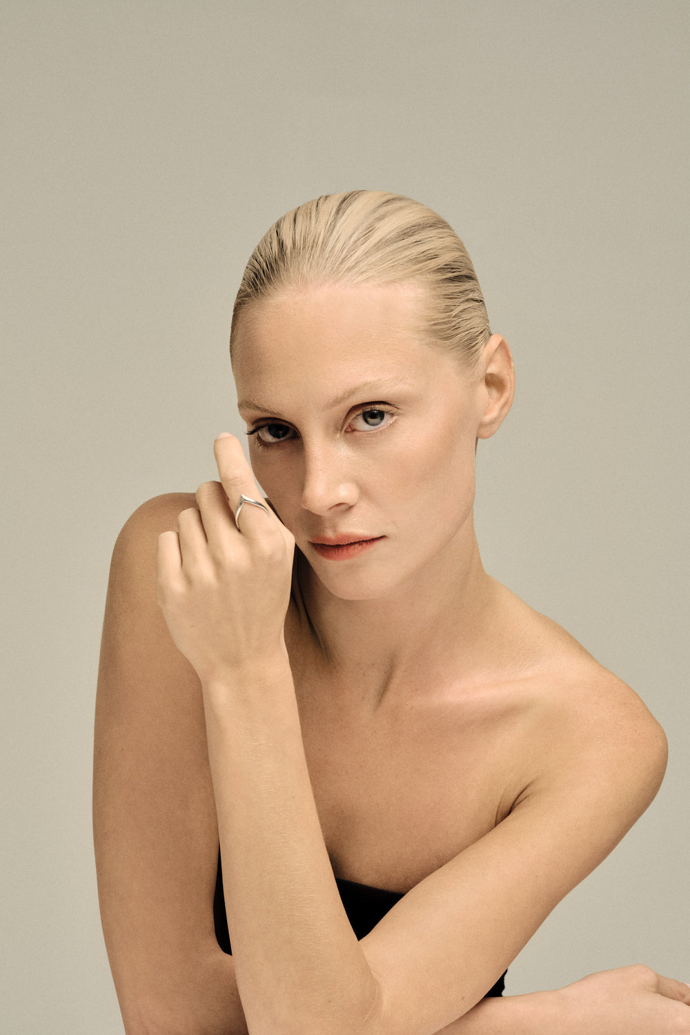 En Pointe Ring | 9K Yellow or Rose Gold| Natasha Schweitzer