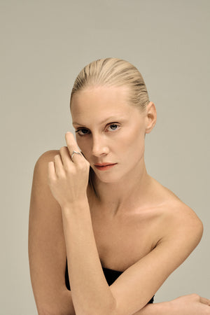 En Pointe Ring | 9K Yellow or Rose Gold | Natasha Schweitzer