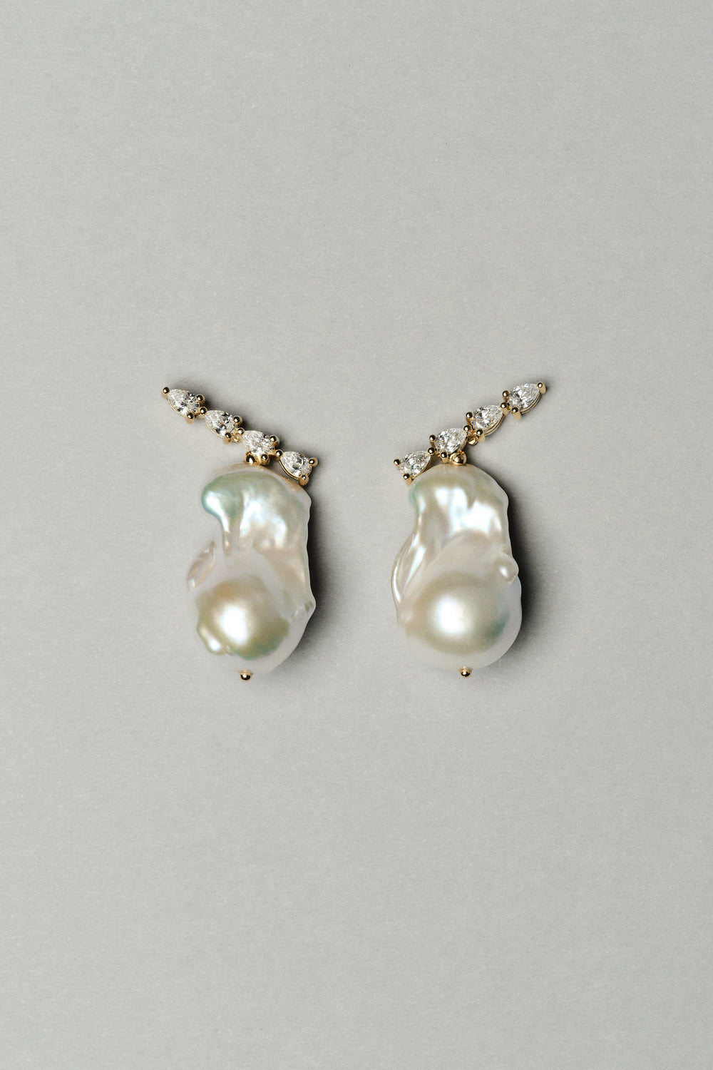 Arwen Diamond Pearl Earrings | 18K White Gold| Natasha Schweitzer