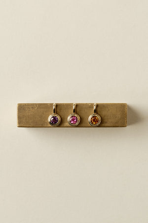 Roma Round Gemstone Pendant | Yellow Gold, More Options Available | Natasha Schweitzer