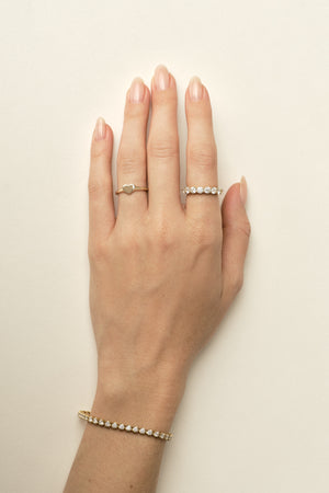 Mini Heart Signet Ring | White Gold | Natasha Schweitzer