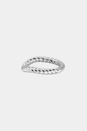 Curved Twist Ring | Silver | Natasha Schweitzer