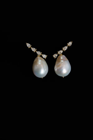 Arwen Diamond Pearl Earrings | 18K White Gold | Natasha Schweitzer