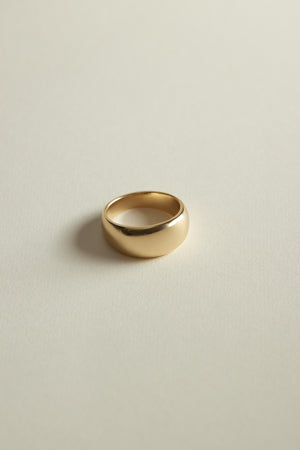 Blob Ring | Yellow Gold | Natasha Schweitzer