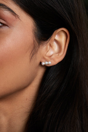 Sarah 3 Pearl Studs | 9K Yellow Gold | Natasha Schweitzer