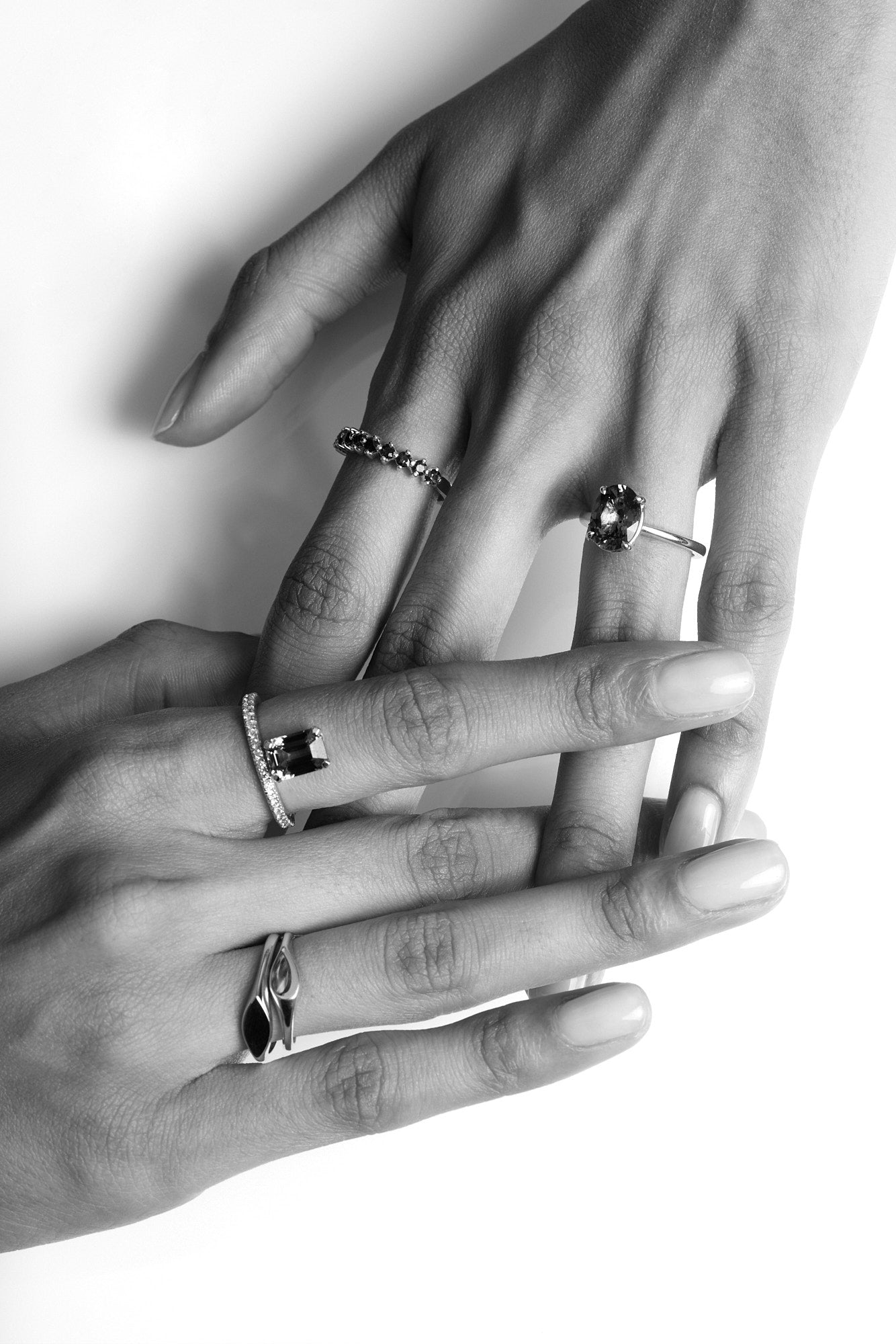 Mini Marquise Signet Ring | White Gold| Natasha Schweitzer